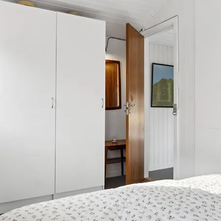 Emeli - 100m From The Sea By Interhome Holiday home