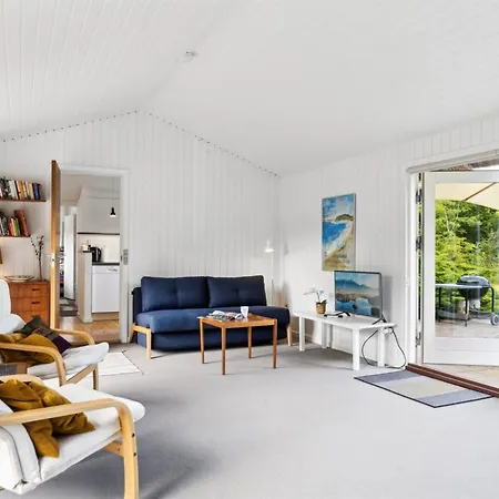 Сasa de vacaciones Emeli - 100m From The Sea By Interhome *